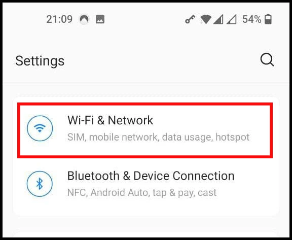 در صفحه اول تنظیمات گزینه "Wi-Fi & Network" را انتخاب کنید.